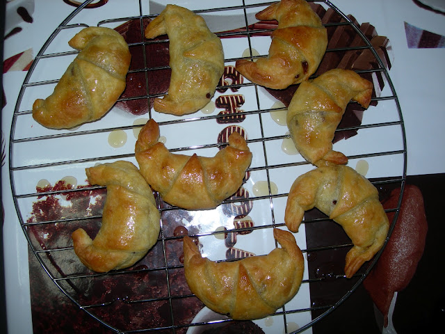 Croissants rellenos de chocolate