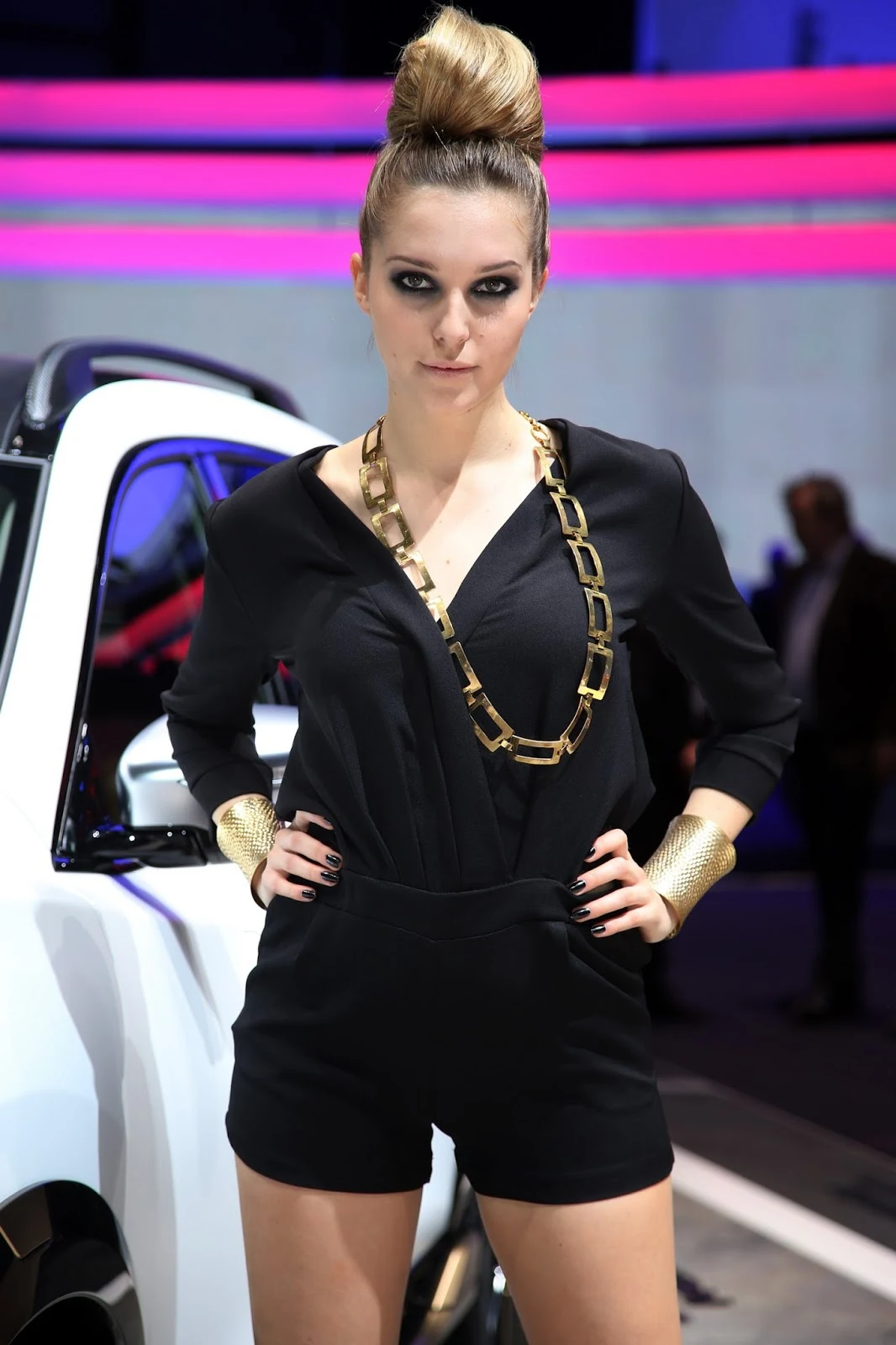 Bộ sưu tập Người đẹp tại Geneva Motor Show 2016