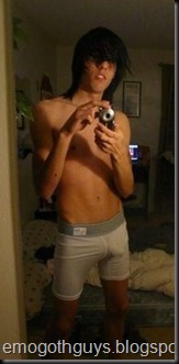 emo-mirror-dude