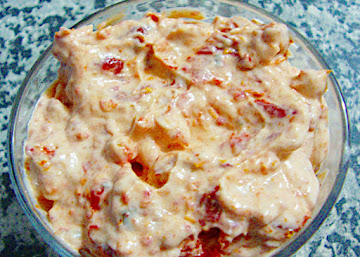 Patê de tomate seco com maionese e creme de leite