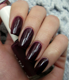 Andreia 96 verniz nail polish swatch