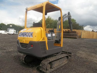 Volvo EC15B digger