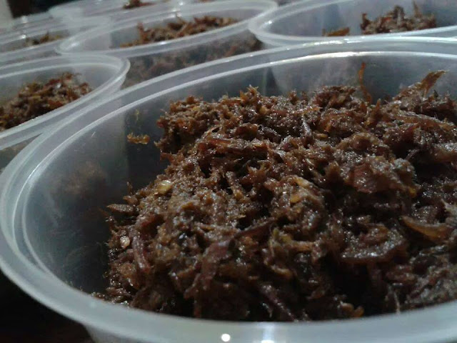 Sambal belimbing hitam istimewa