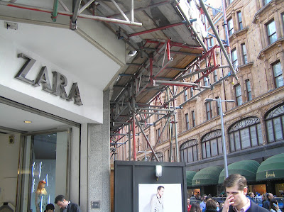 By E.V.Pita, Zara fashion shops in Europa and USA /  Por E.V.Pita ,Tiendas de Zara en Europa y Estados Unidos / Por E.V.Pita ,  Tendas de Zara polo mundo adiante