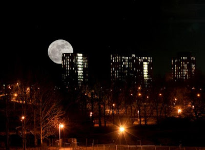 Supermoon Photos From Around The World Seen On  www.coolpicturegallery.us