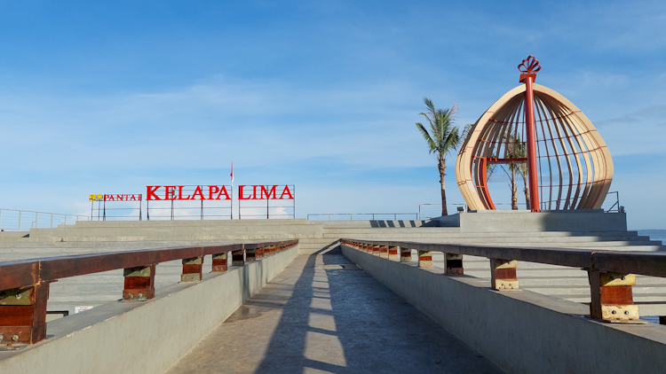 Pantai Kelapa Lima