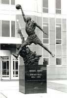 Michael Jordan Statue