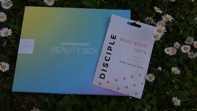 LOOKFANTASTIC BOX