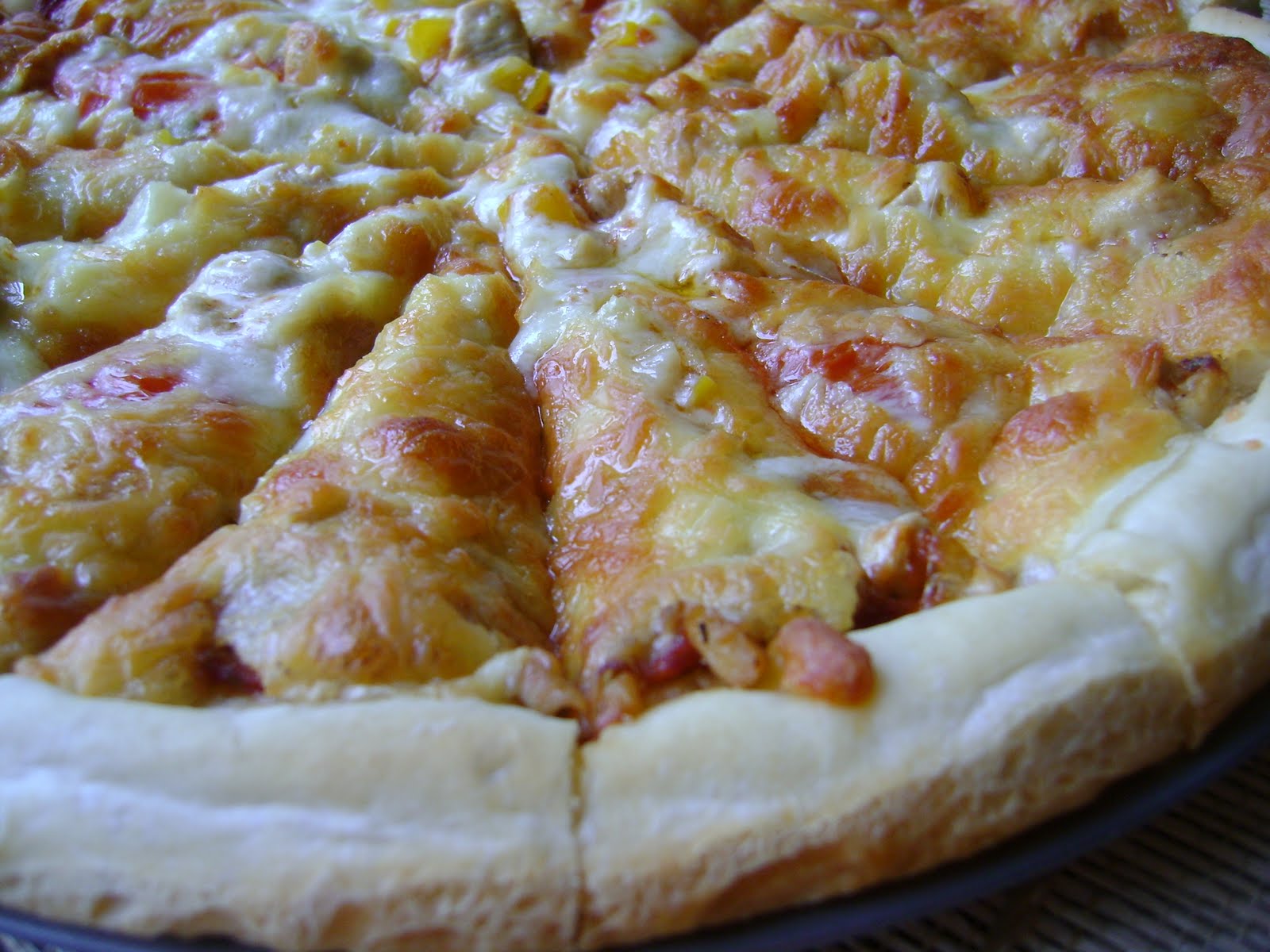 CORETAN DARI DAPUR: Hawaiian Chicken Pizza