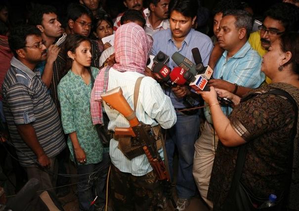 mamata banerjee young. Mamata Banerjee stuck to