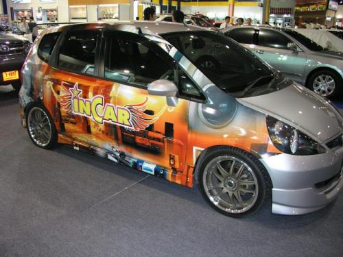 Some customized Honda Jazz images: