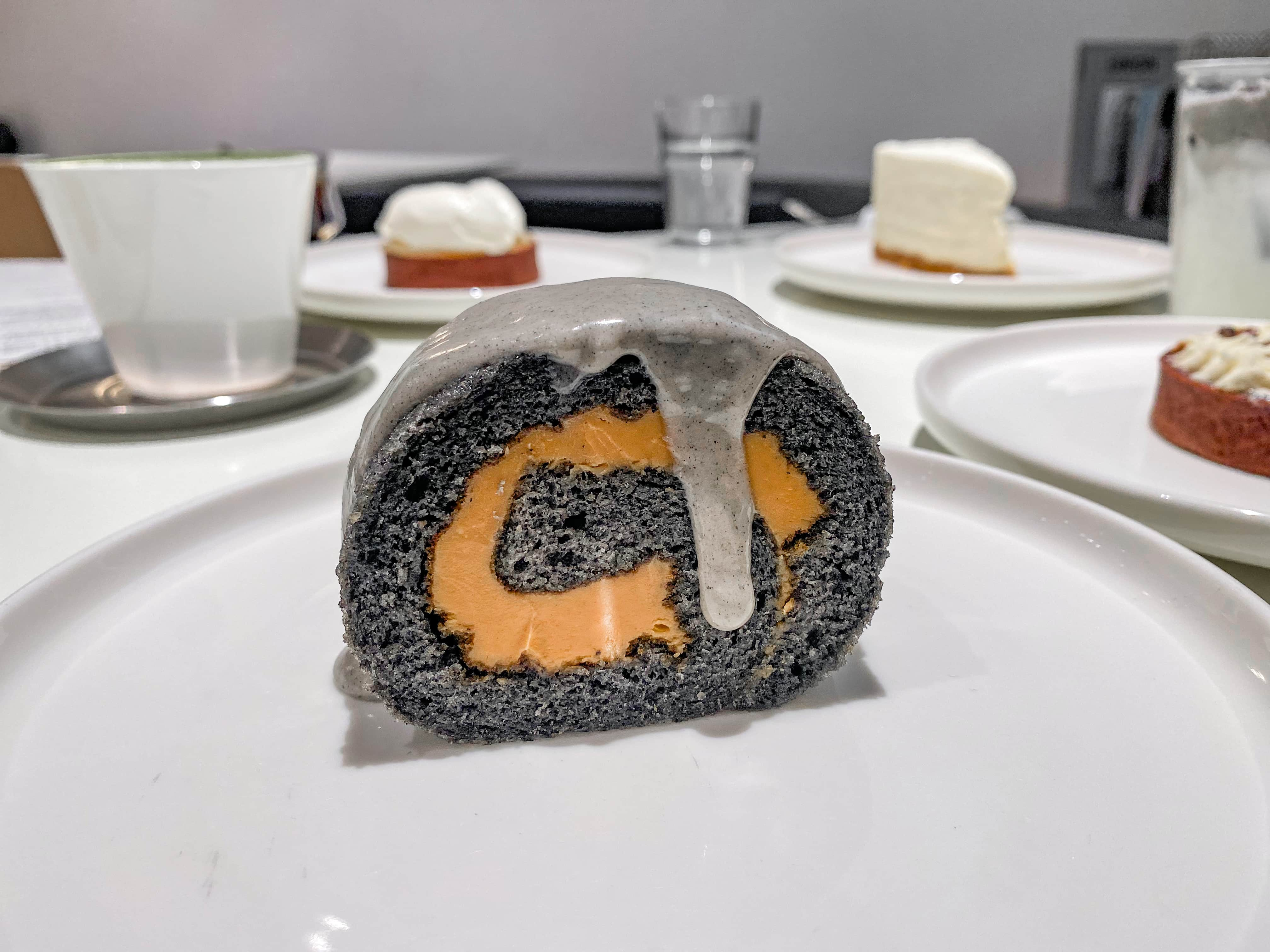 cafe-found-sesame-cake