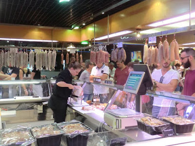 mercado paul bocuse lyon