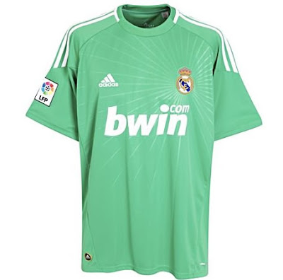 real madrid 2011 kit. Real Madrid 2010/2011 Home GoalKeeper (Iker Casillas) Kit Real Madrid 2010/2011 Home Goal Keeper Kit