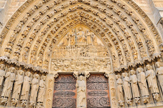 Porta da Notre-Dame Paris França