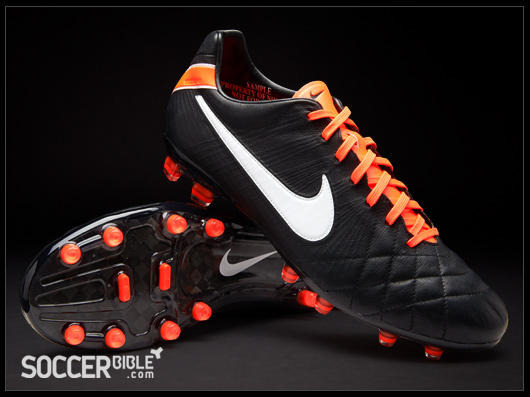 Nike Legend Elite Black Orange Main Teknologi Sepatu Sepak Bola Nike Tiempo Legend IV Elite