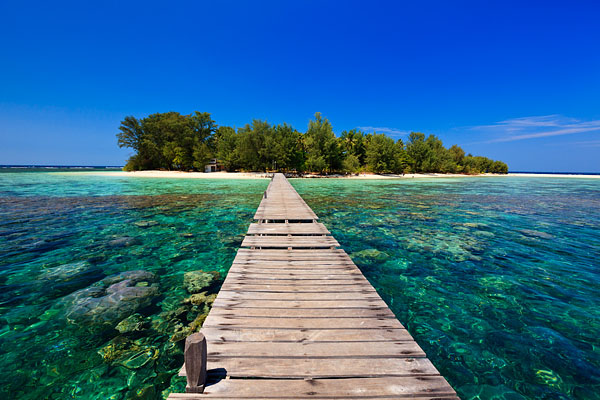 7 Tempat Wisata Pantai Paling Exotis Di Jawa Tengah Yang