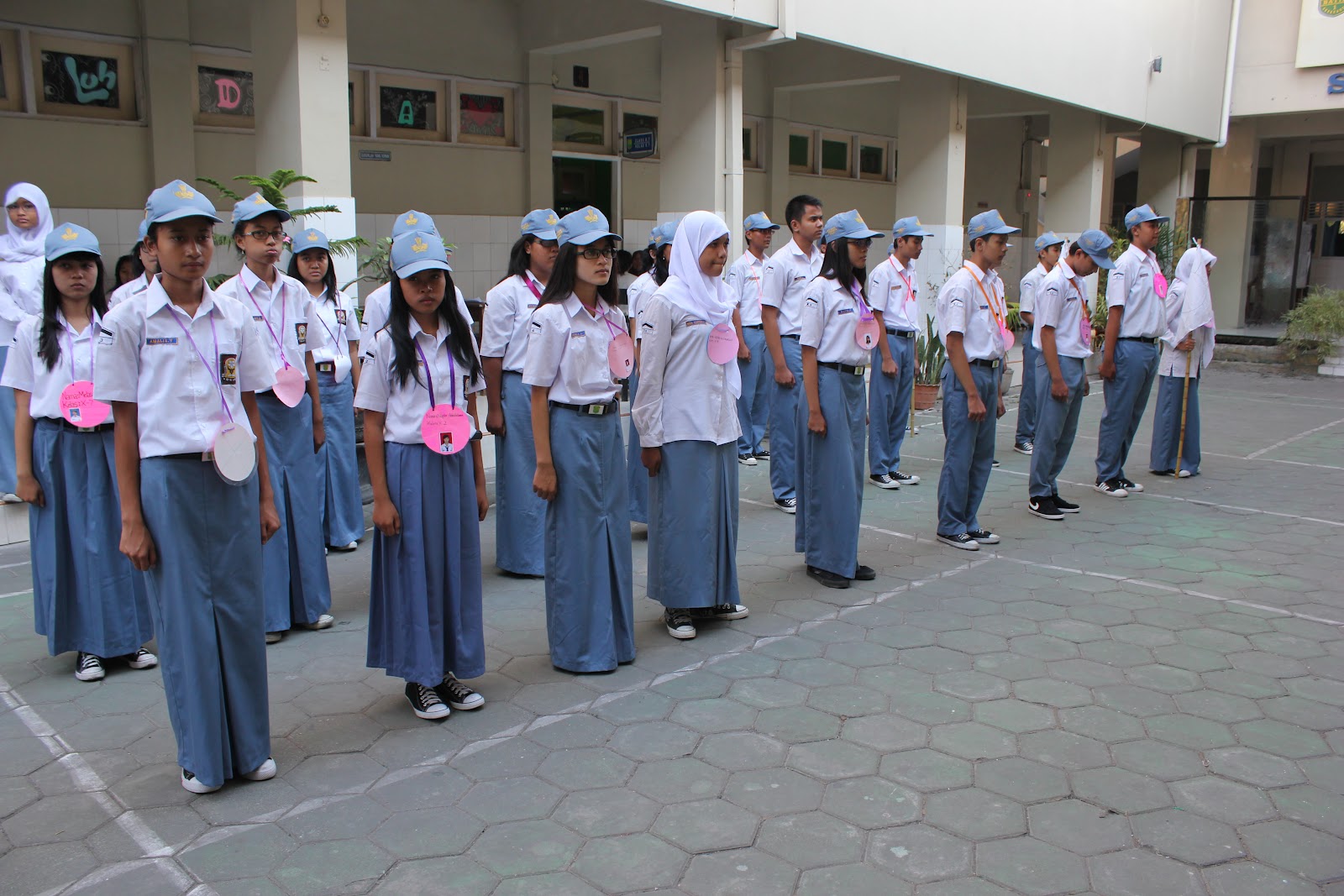 OSIS SMA BATIK 1 SURAKARTA