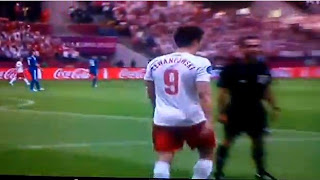 Lewandowski mencetak Gol Pertama Euro 2012