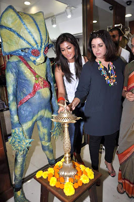 Farah Khan & Chitrangda Singh promote 'Joker' with Aliens