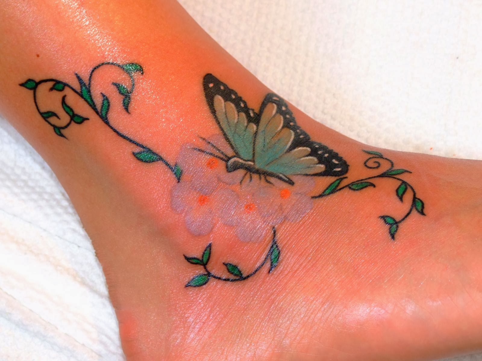 Fashion Tips For All: Ankle Tattoos for Women 2013