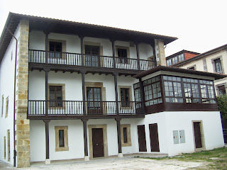 Villaviciosa, casa de Rodrigo de Hevia, fachada posterior