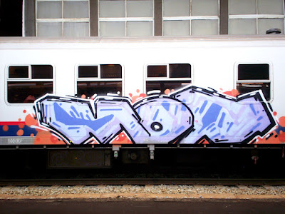 spray-paint-graffiti