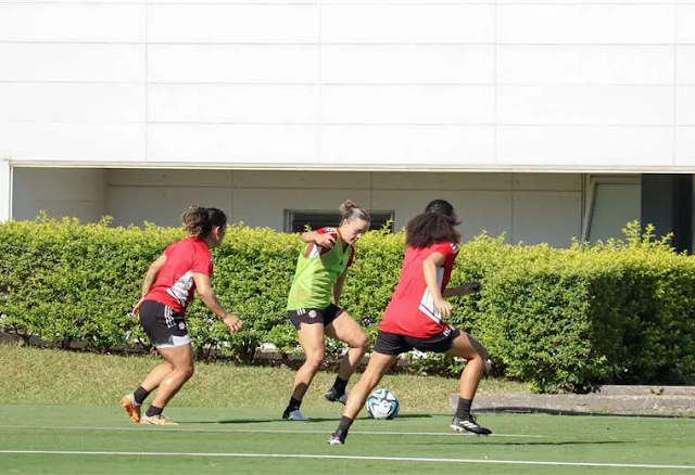 Sele Femenina volvió a las prácticas este lunes