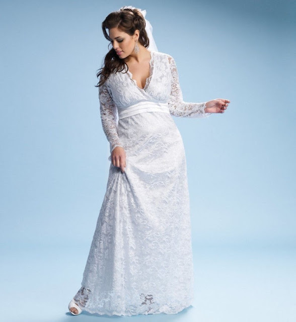 Popular-tulle-a-line-floor-length-Plus-Size-Wedding-Dress-with-long-sleeves