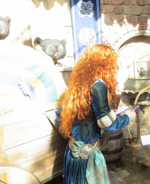 Princess Merida Signing Autographs Disney World