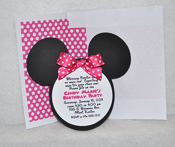 Creation Station: minnie mouse invitation help