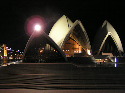 By E.V.Pita 2004 / Sydney Opera House by night (Australia)