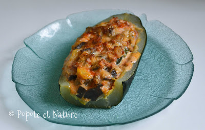 Courgettes farcies aux aubergines, tomates et lardons 