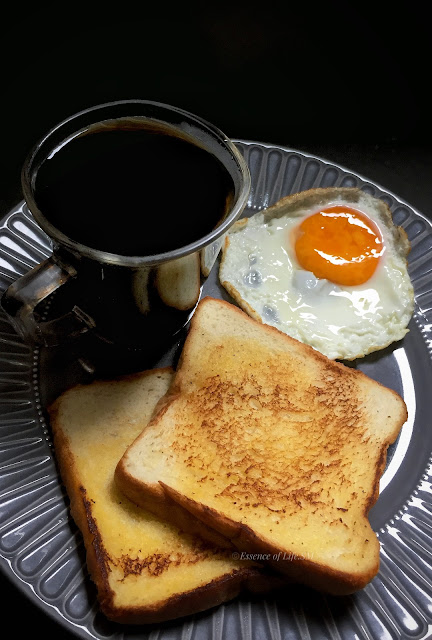 BREAD & EGG