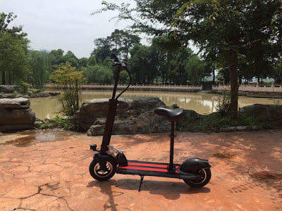 Xe điện 2 bánh dạng xếp scooter