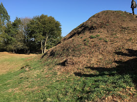 Hispania: Viladonga hill-fort  by E.V. Pita (2017)  / Link: https://archeopolis.blogspot.com/2017/10/hispania-viladonga-hill-fort-castro-de.html  / Castro de Viladonga (Castro de Rei)  por E.V. Pita (2017)