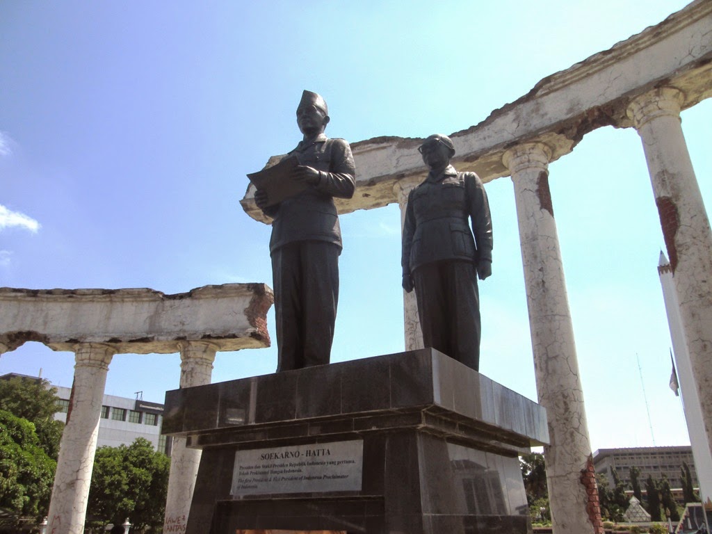 little WAWAN Pertempuran Surabaya Museum Tugu Pahlawan 2 