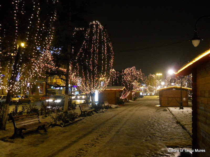 Luminile din centrul orasului