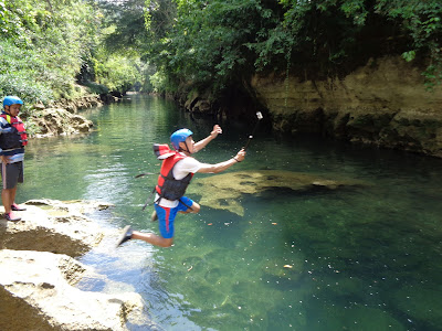 Body Rafting Green Canyon Pangandaran Indonesia