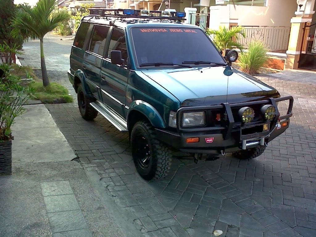 Modifikasi Mobil Kijang Super OffroadJeep Dan Jadi Hummer