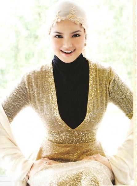 Malaysia Beautiful Singer: Siti Norhaliza