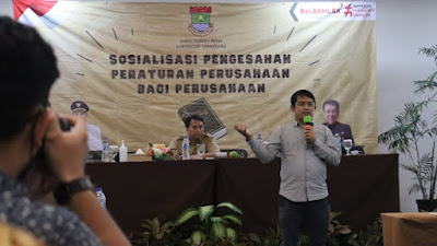 Disnaker Kabupaten Tangerang sosialisasi edukasi Pengusaha dan Pekerja tentang PP 