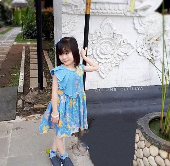 30 Style Model  Baju  Batik  Anak  Laki Laki Perempuan 