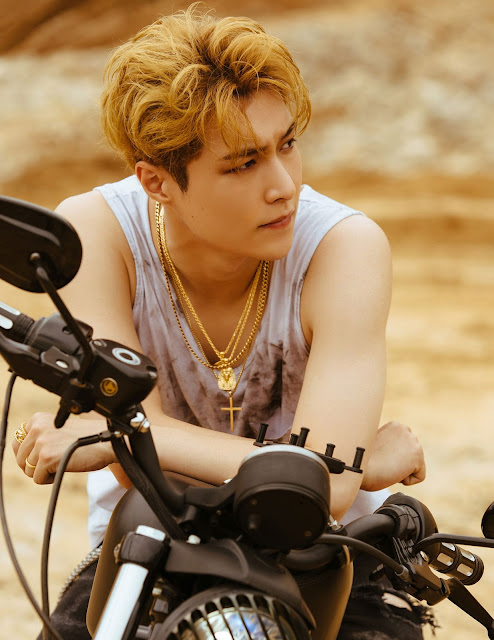 Simak Teaser Lay EXO Untuk Album "Don't Mess Up My Tempo"