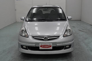 2006/FEB Honda Fit for Kenya