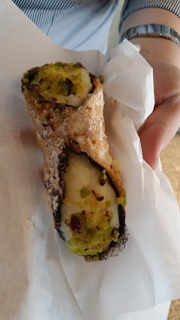 Cannolo-Zafferana Etnea