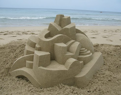 Edificio de arena en la playa