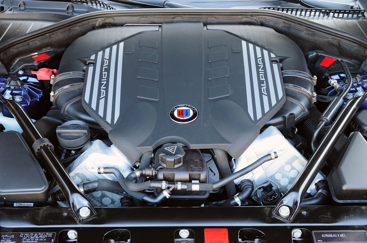 2011 BMW ALPINA B7 ENGINE DESIGN