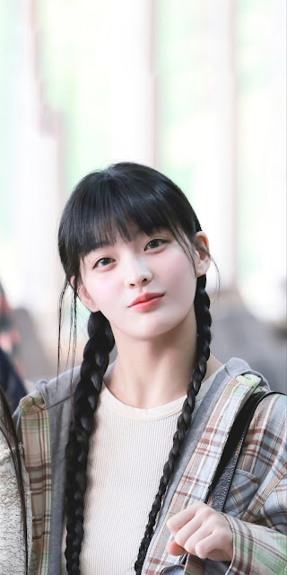 ILLIT Members (Pre-debut Stories)