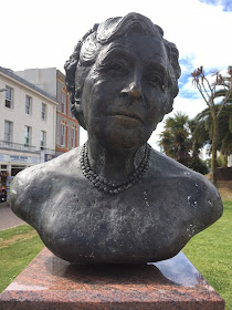 Agatha Christie bust